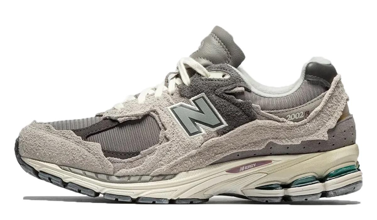 New Balance 2002R